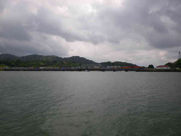 Eisenbahn am Ufer Eisenbahn am Ufer